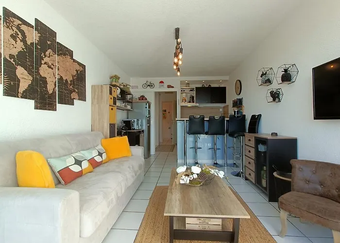 Daire Very Functional With Sea View Bandol