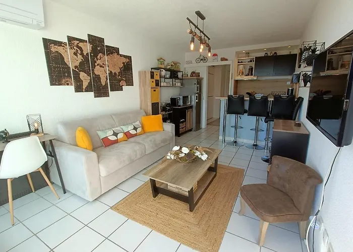 Daire Very Functional With Sea View Bandol