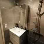 Very Functional With Sea View Apartment *